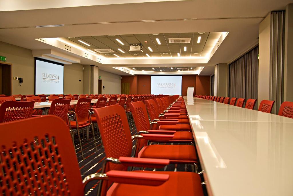 Hotel Sulkowski Conference Resort Boguszyn  Экстерьер фото